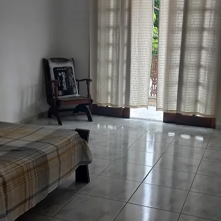 Casa Temporada Em Aparecida Com Vista Para Basilica Exterior photo